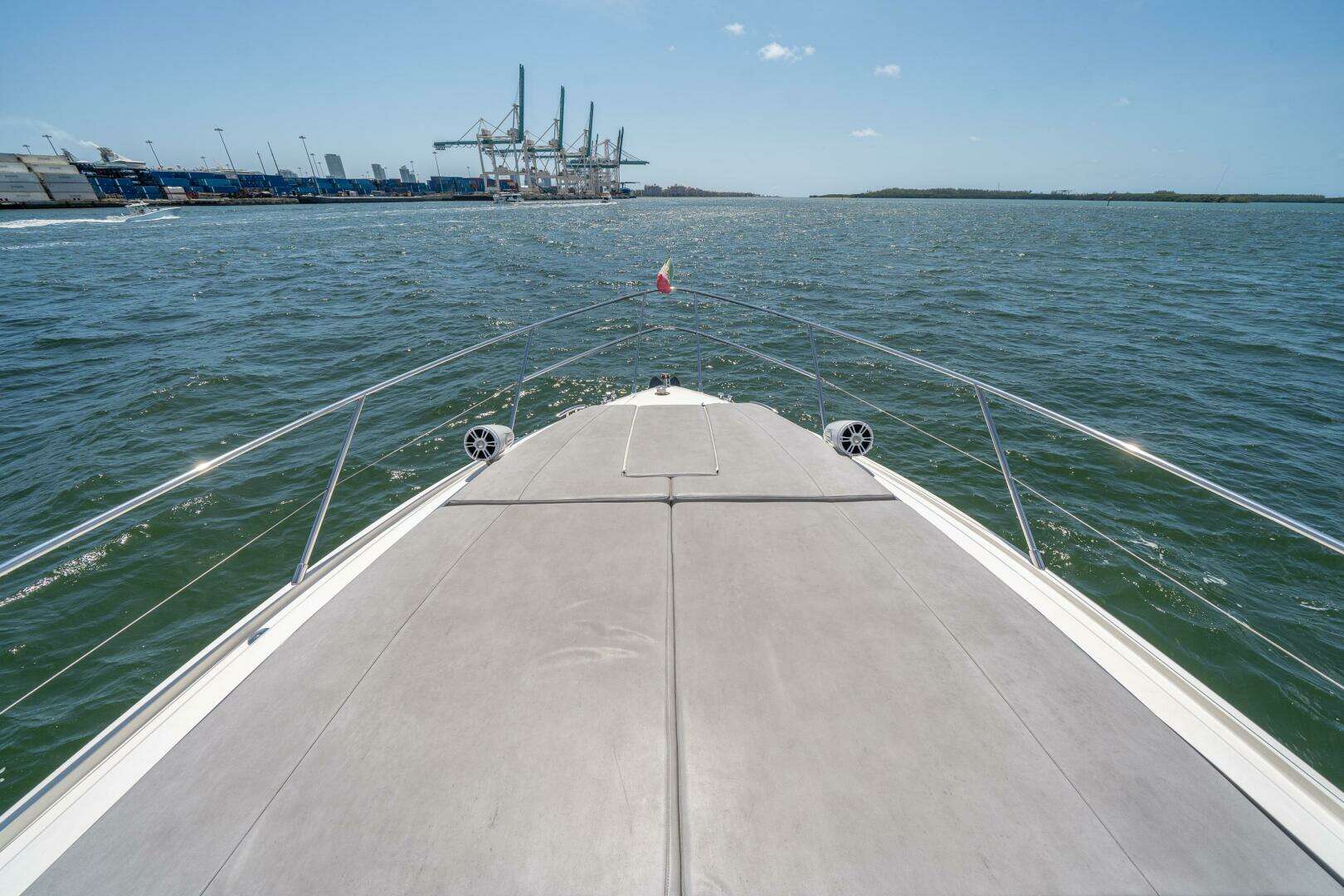 2012 Princess V52 - Image 32