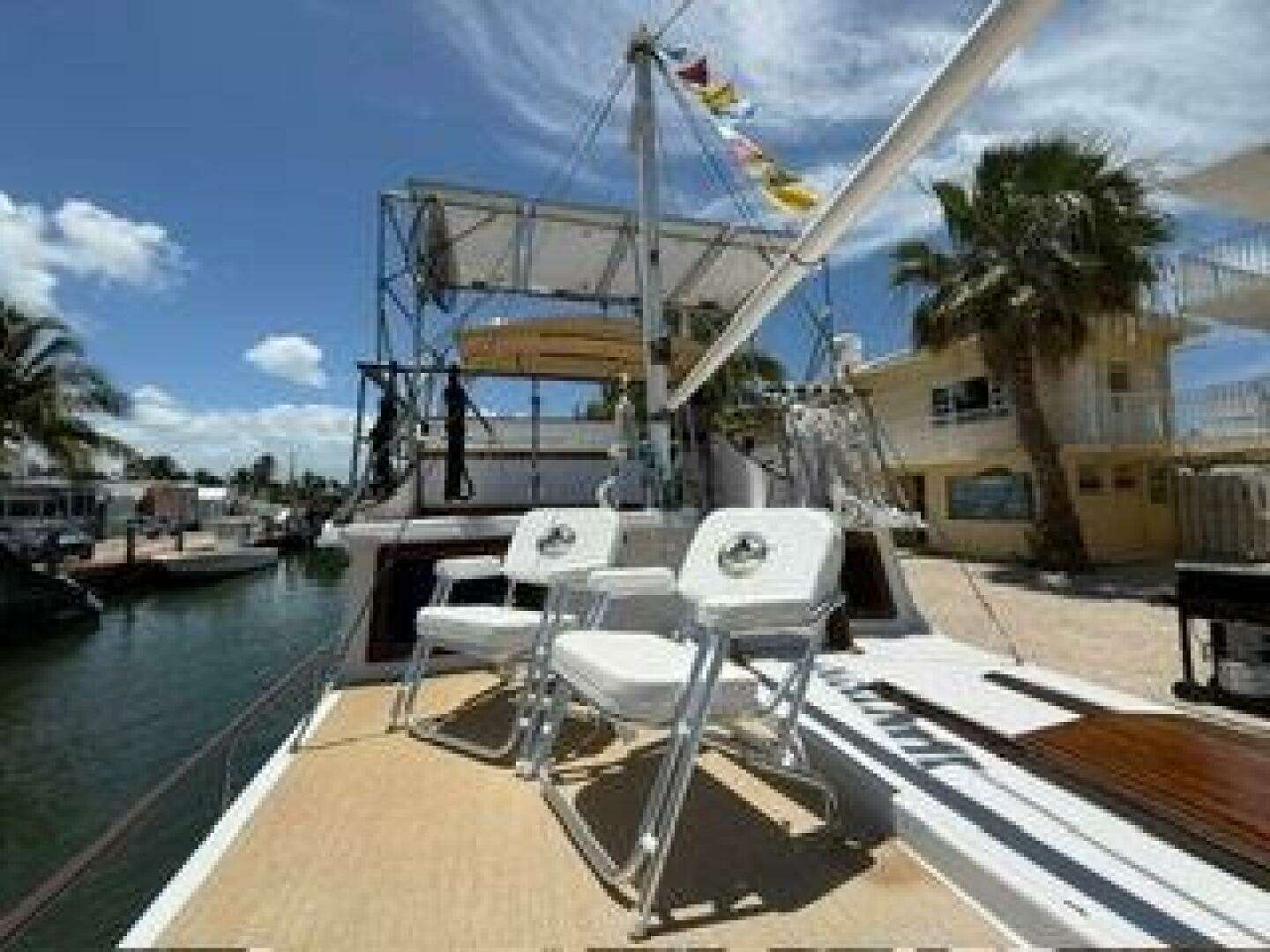 1977 Marine Trader 40 Double Cabin - Image 4