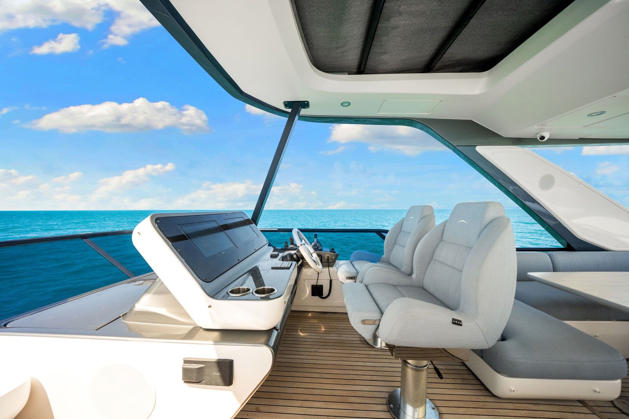 2025 Azimut 68 - 68