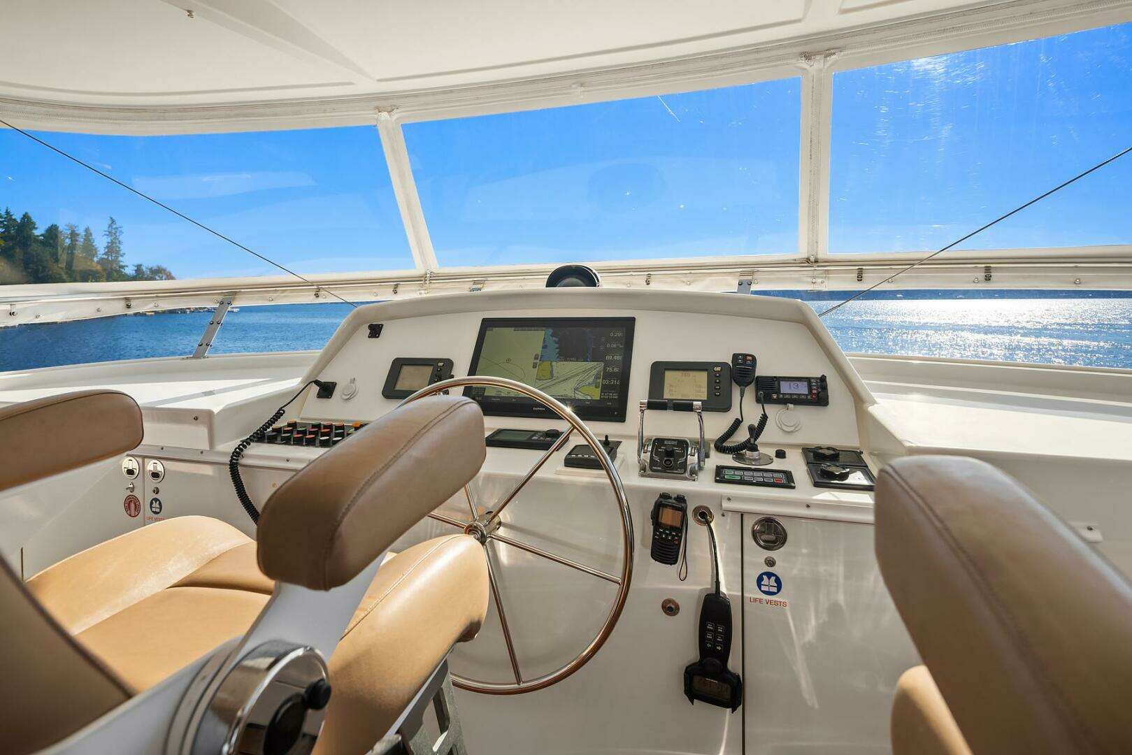 2001 Rayburn Custom Yachts Flush Deck - Image 42