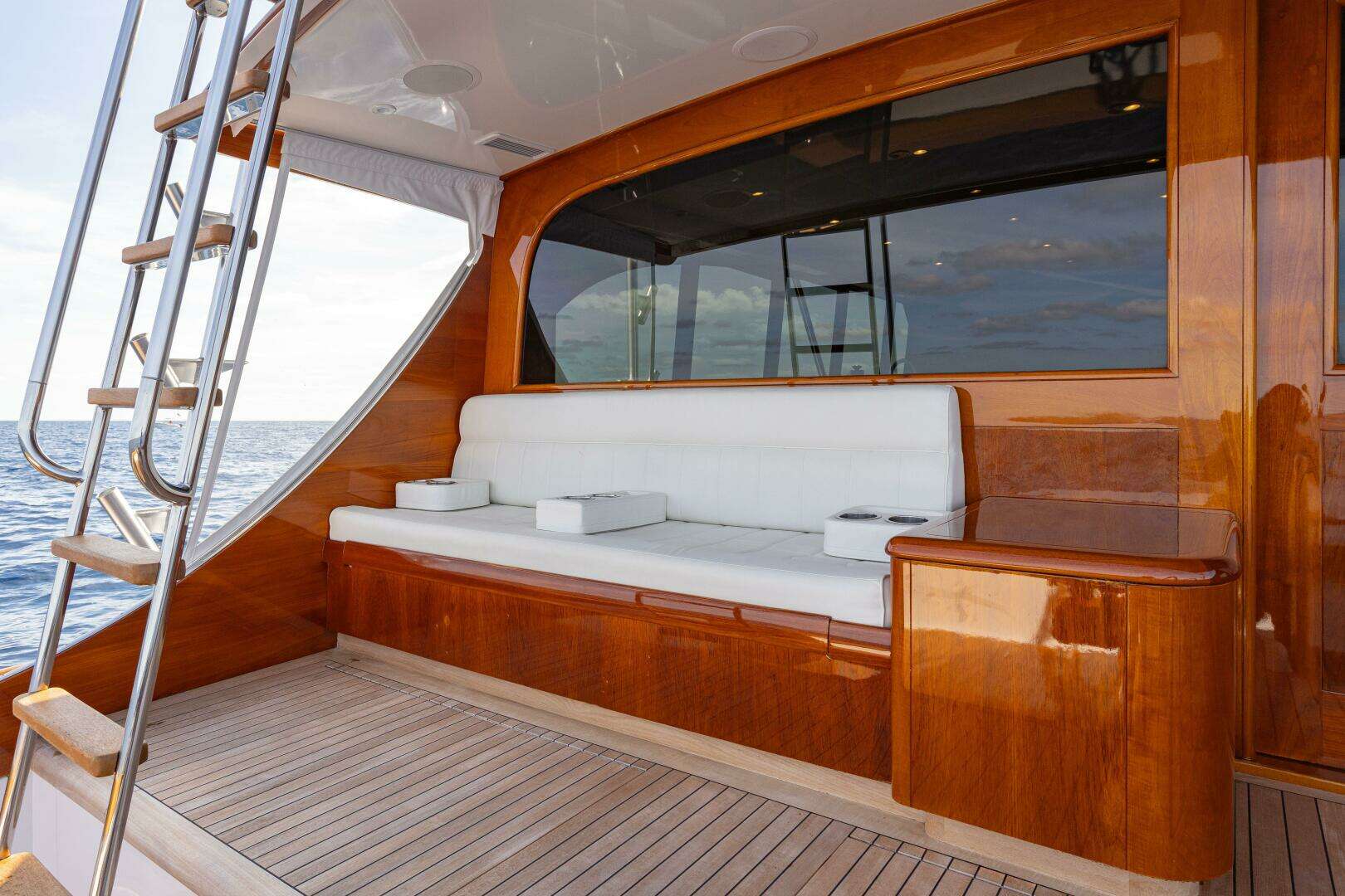 2007 Merritt 72 Sportfish Convertible - Image 35
