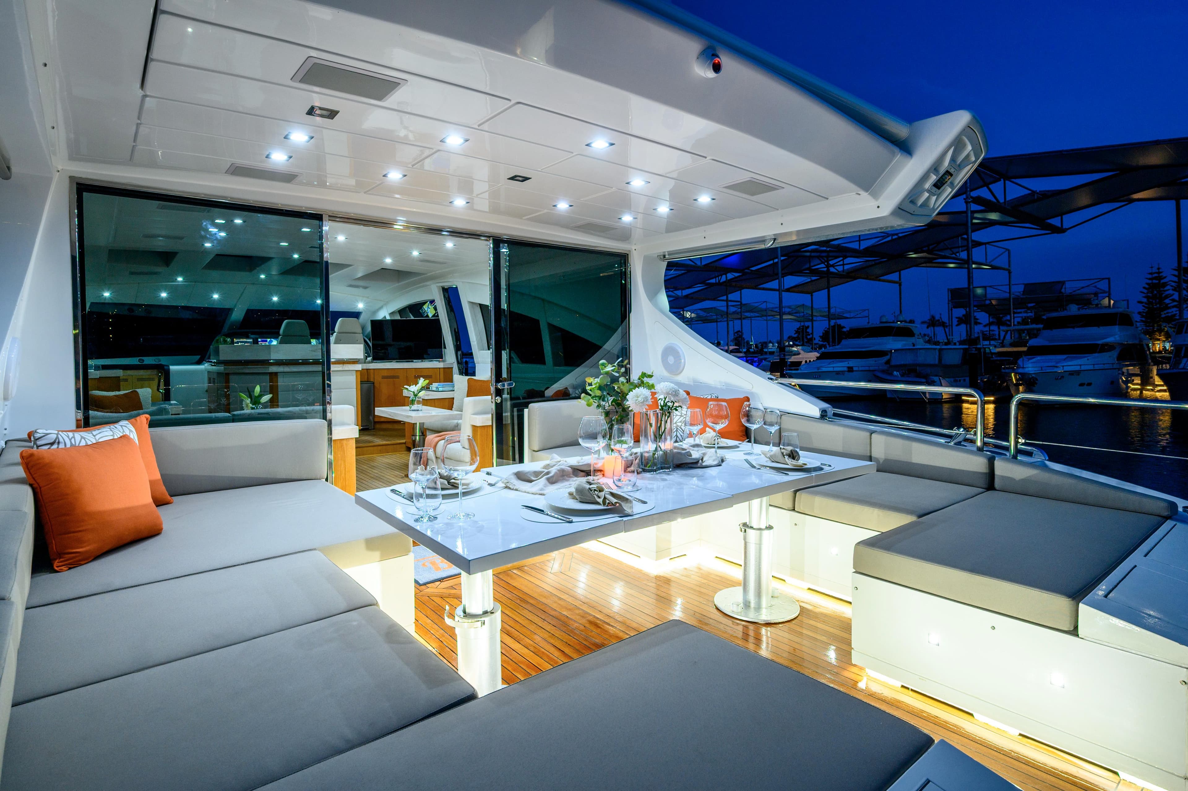 2007 Mangusta 80 - 68