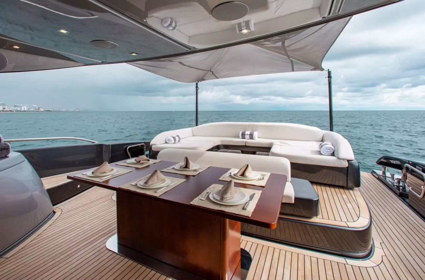 2017 Riva 88 Domino Super - Image 18