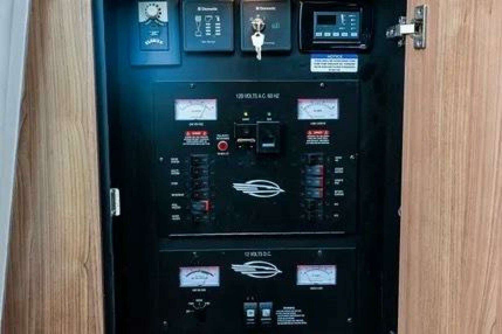 2011 Chaparral — - Image 20