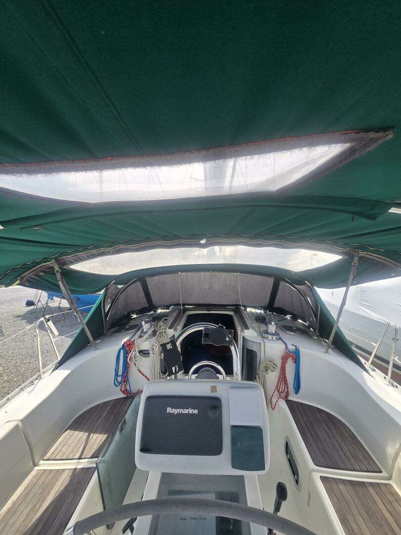 1996 Beneteau Oceanis 351 - Image 15
