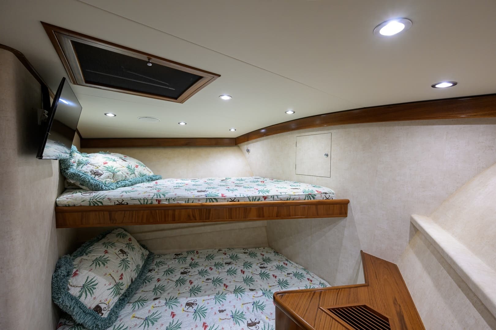 2001 Rybovich 60 Convertible - Image 43