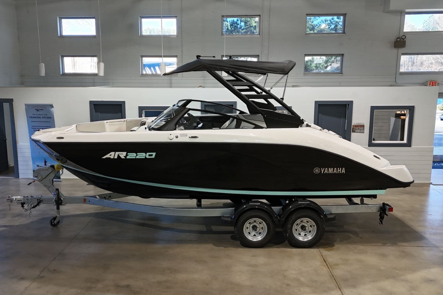 2026 Yamaha Boats AR220