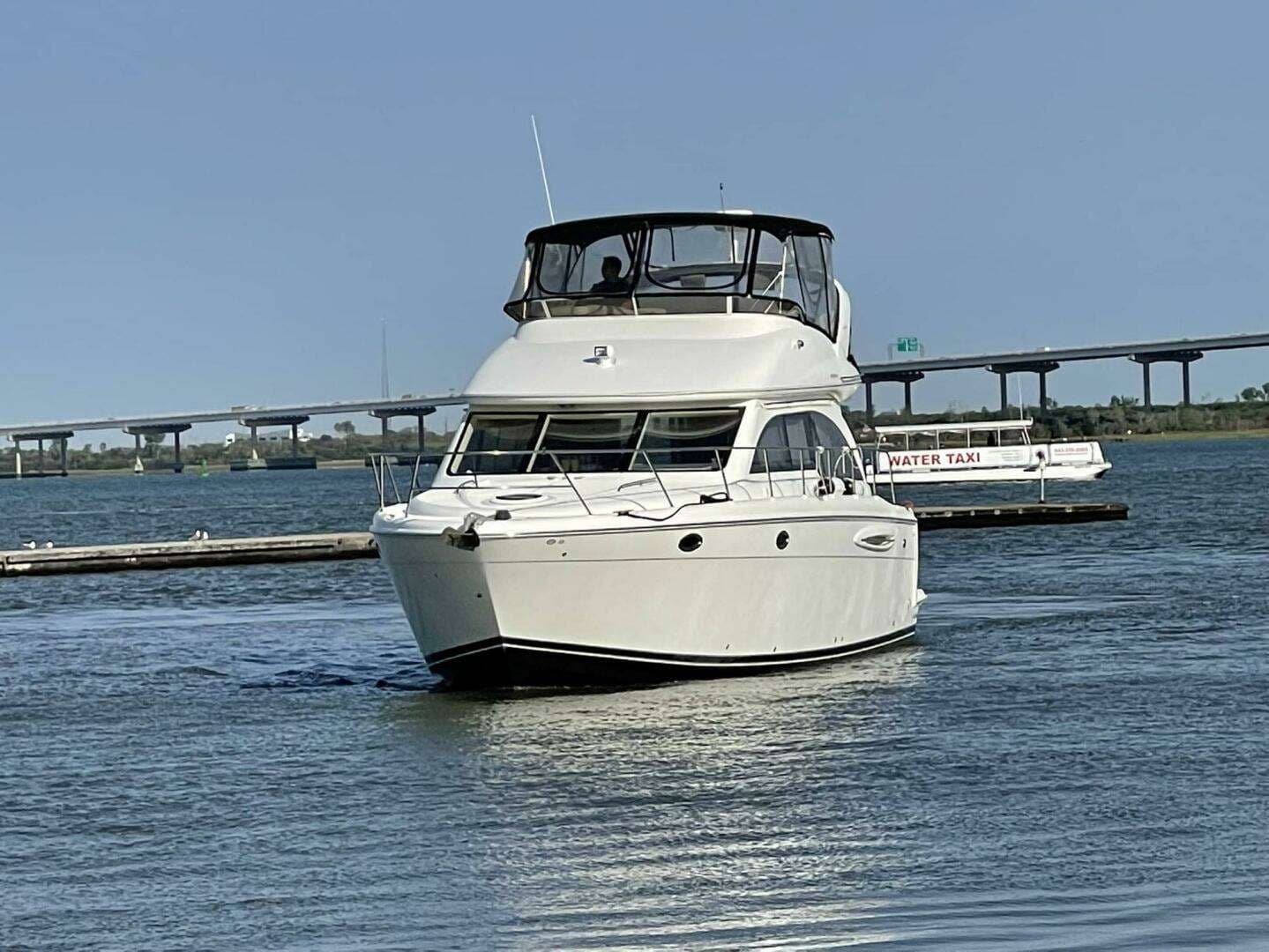 2006 Meridian 411 Sedan - Image 2