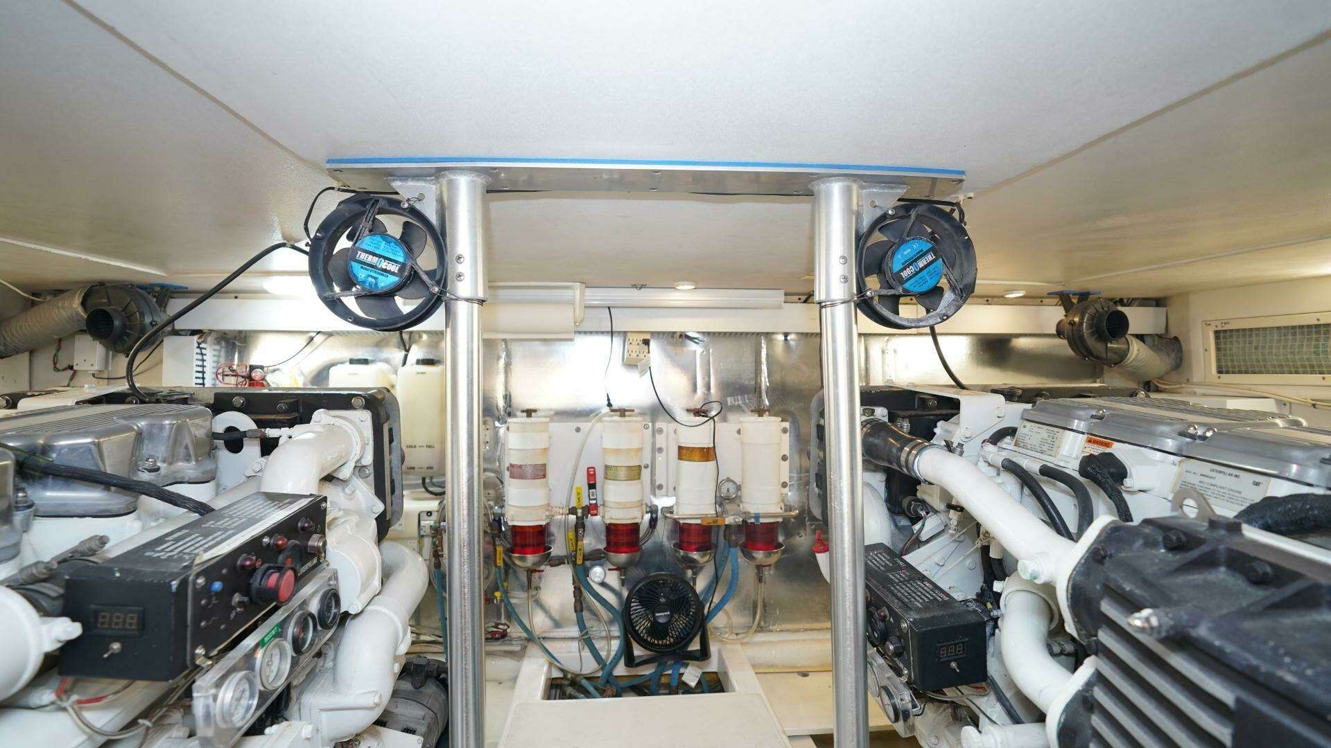 2005 Ocean Yachts — - Image 19