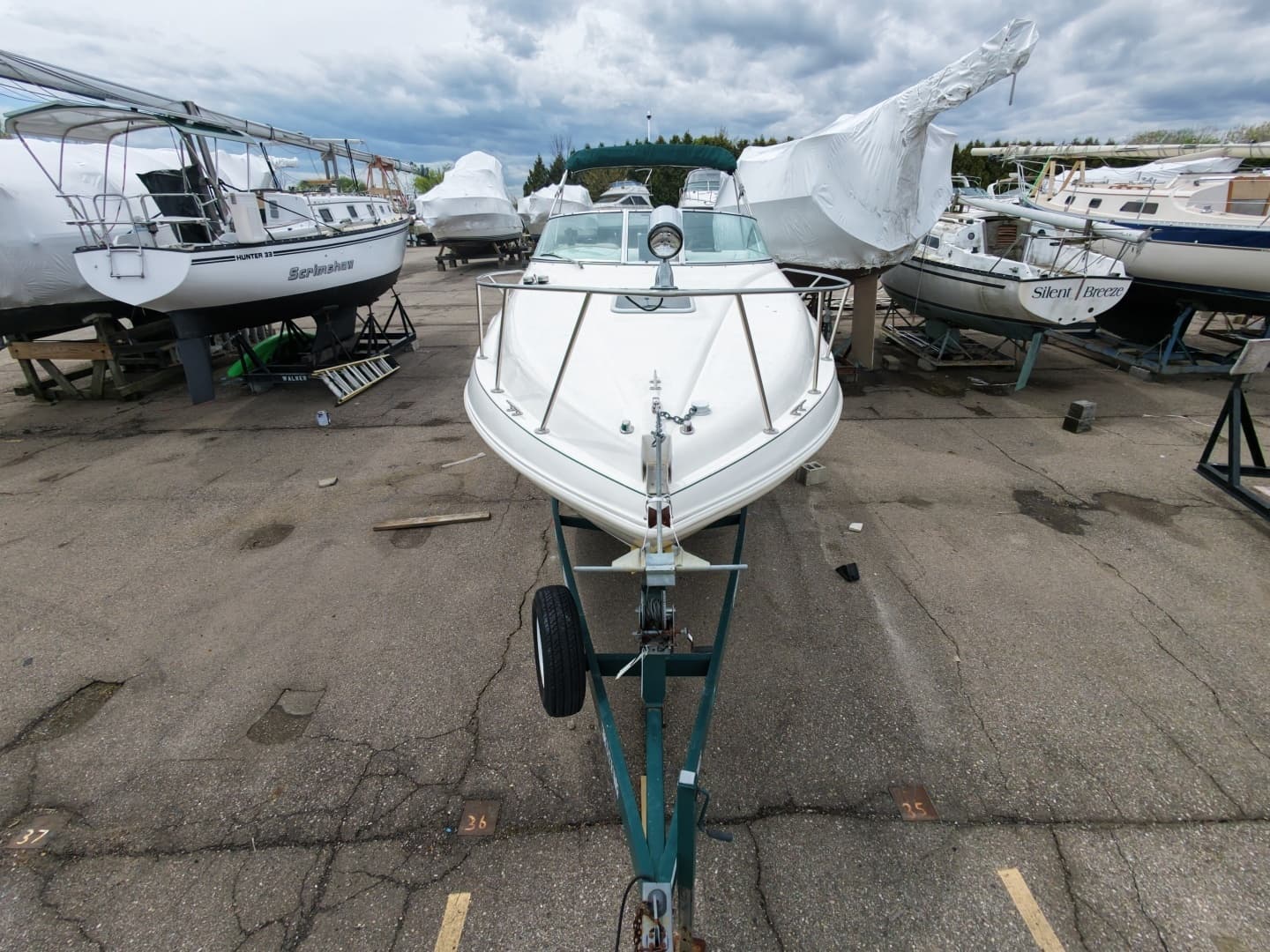 1998 Rinker 266 Fiesta Vee - Image 10