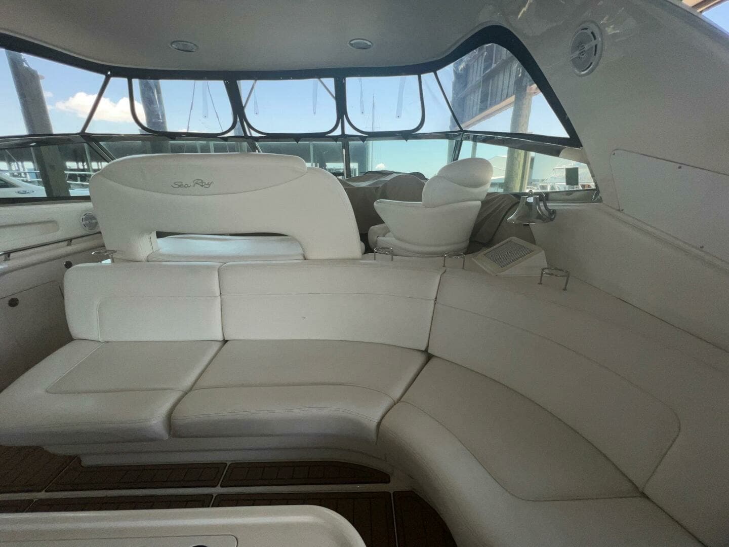2002 Sea Ray 460 Sundancer - Image 11