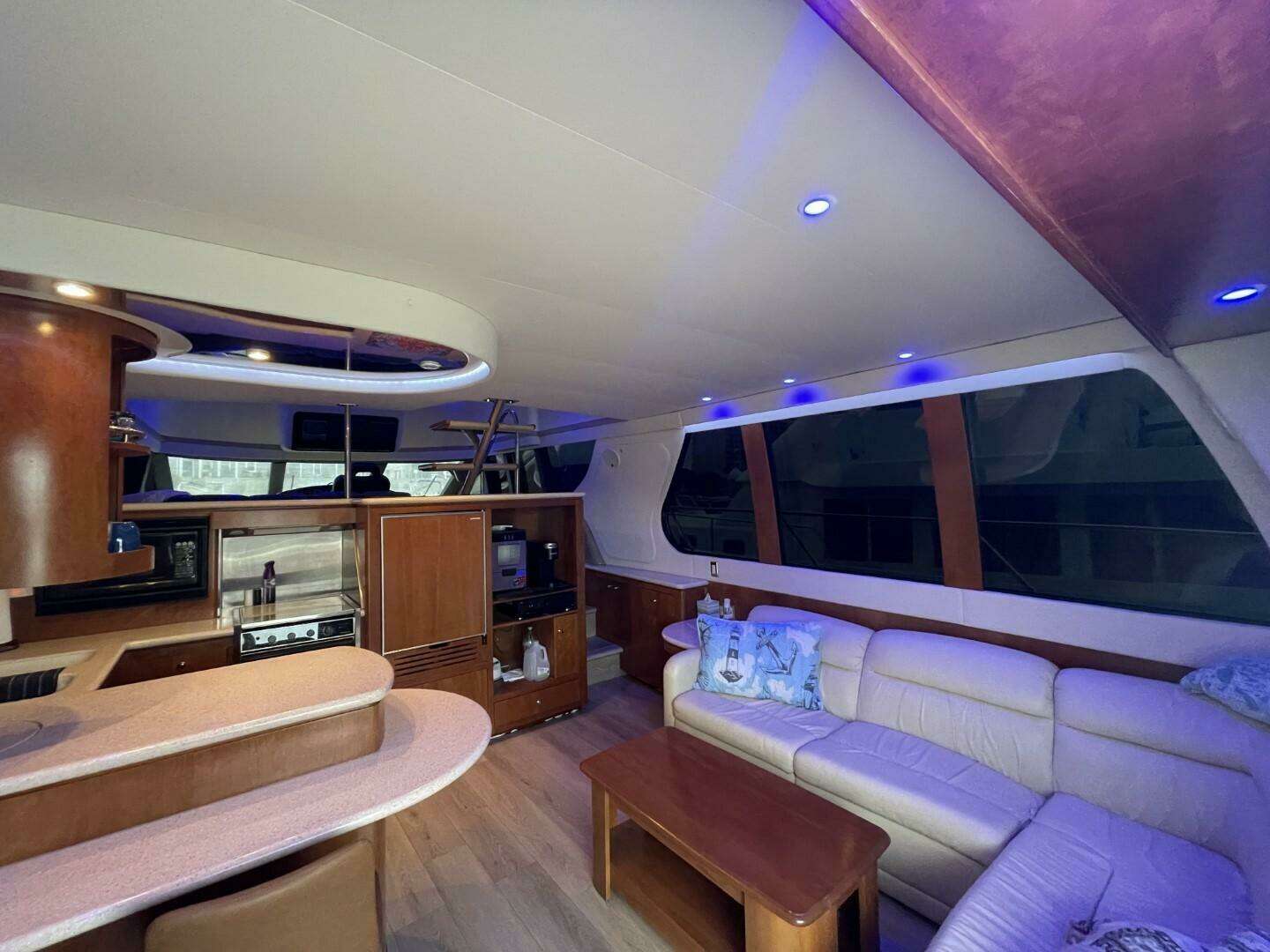 1998 Carver 53 Voyager - Image 44