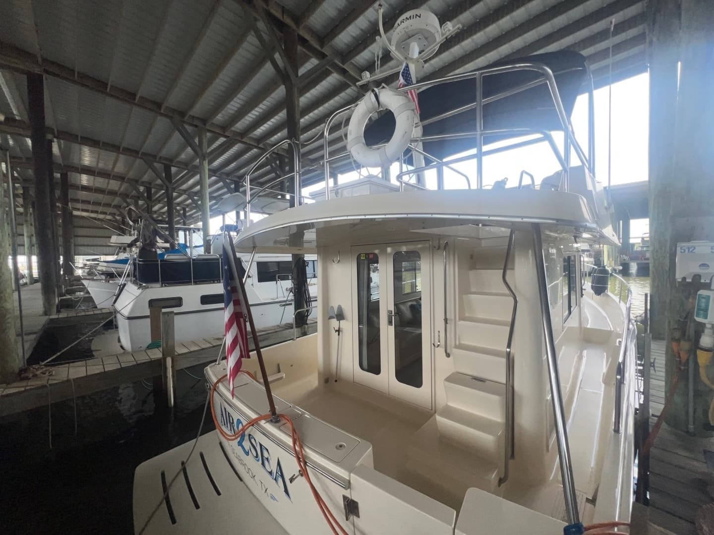 2006 Mainship 34 Trawler - Image 11
