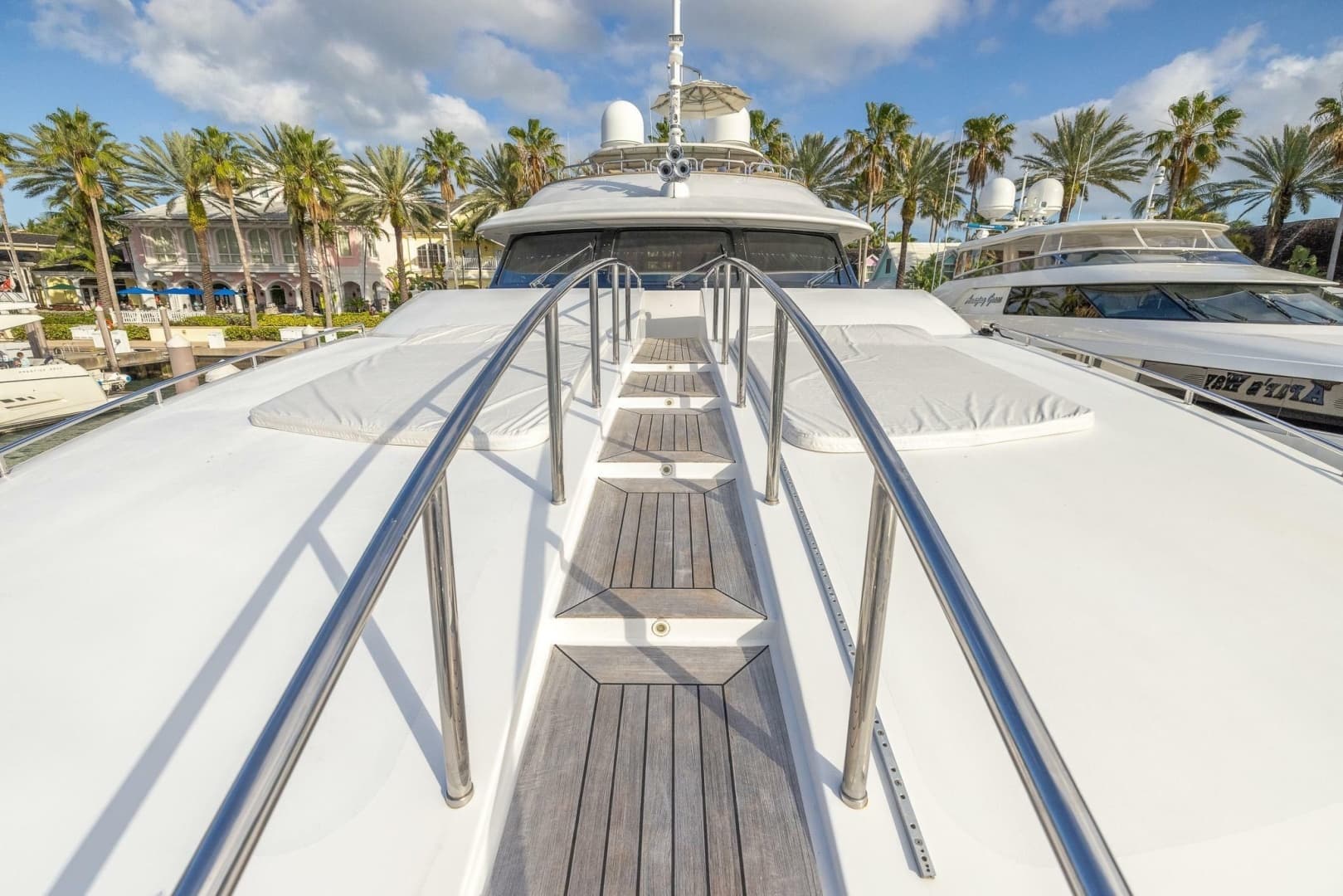 2008 Benetti 121 Classic - Image 6