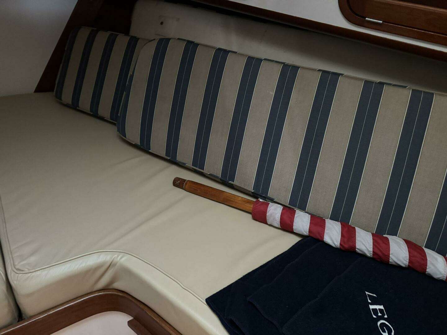 2001 Legacy Yachts Express - Image 33
