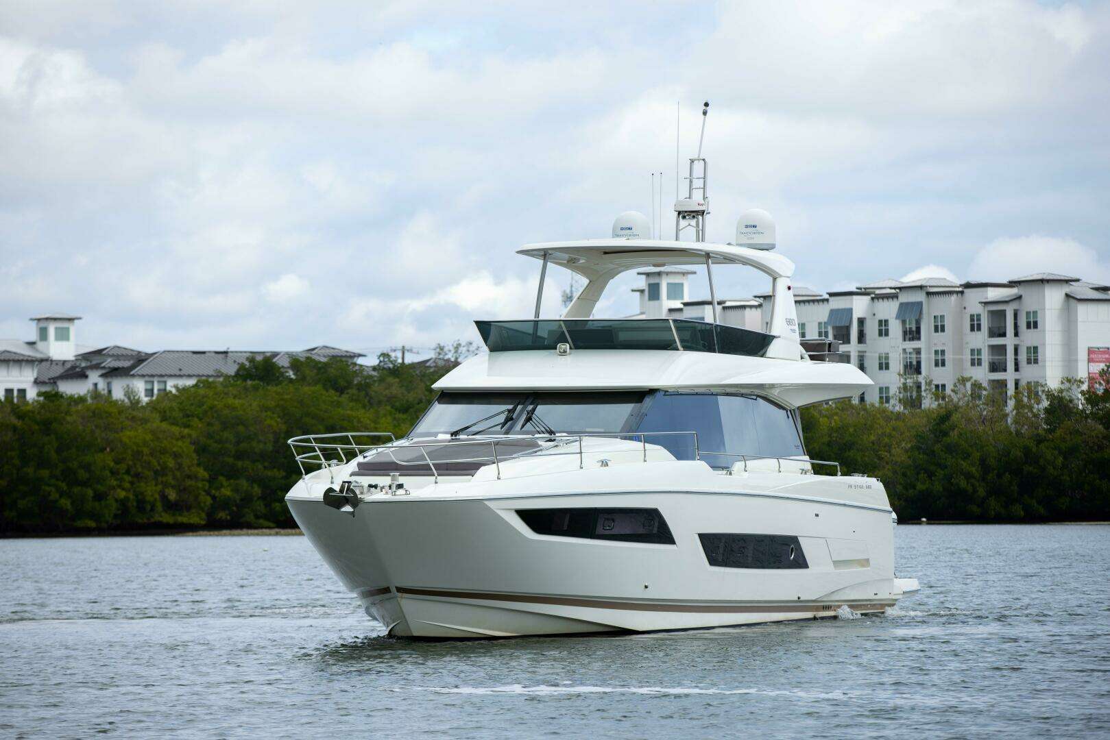 2018 Prestige 680 Flybridge - Image 59