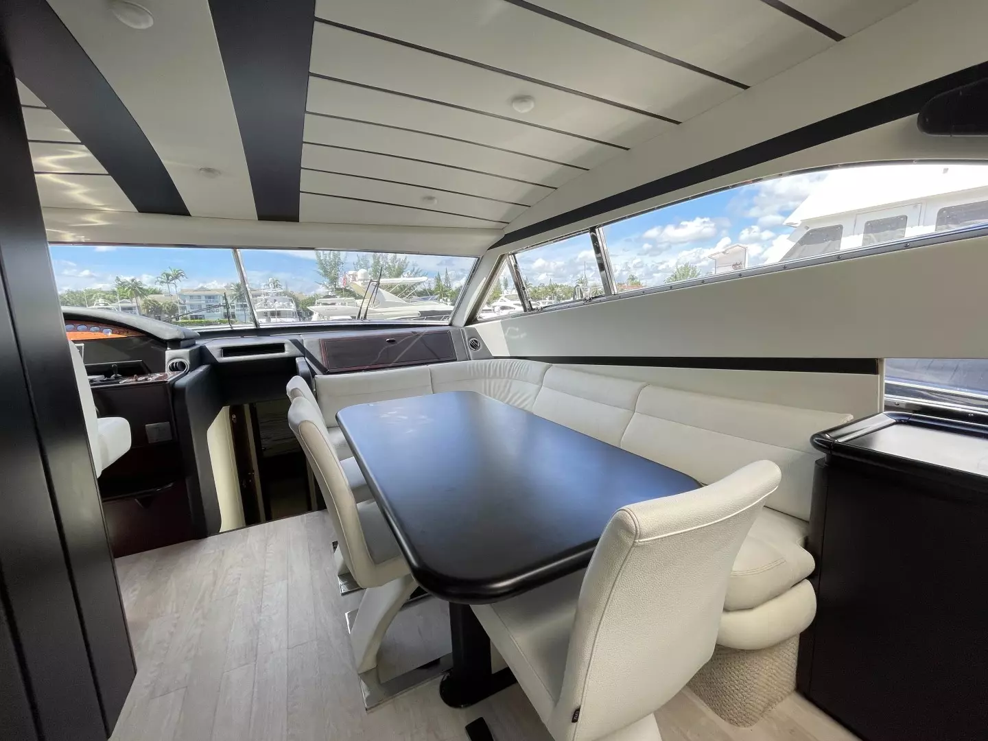 2001 Ferretti Yachts 680 - Image 18