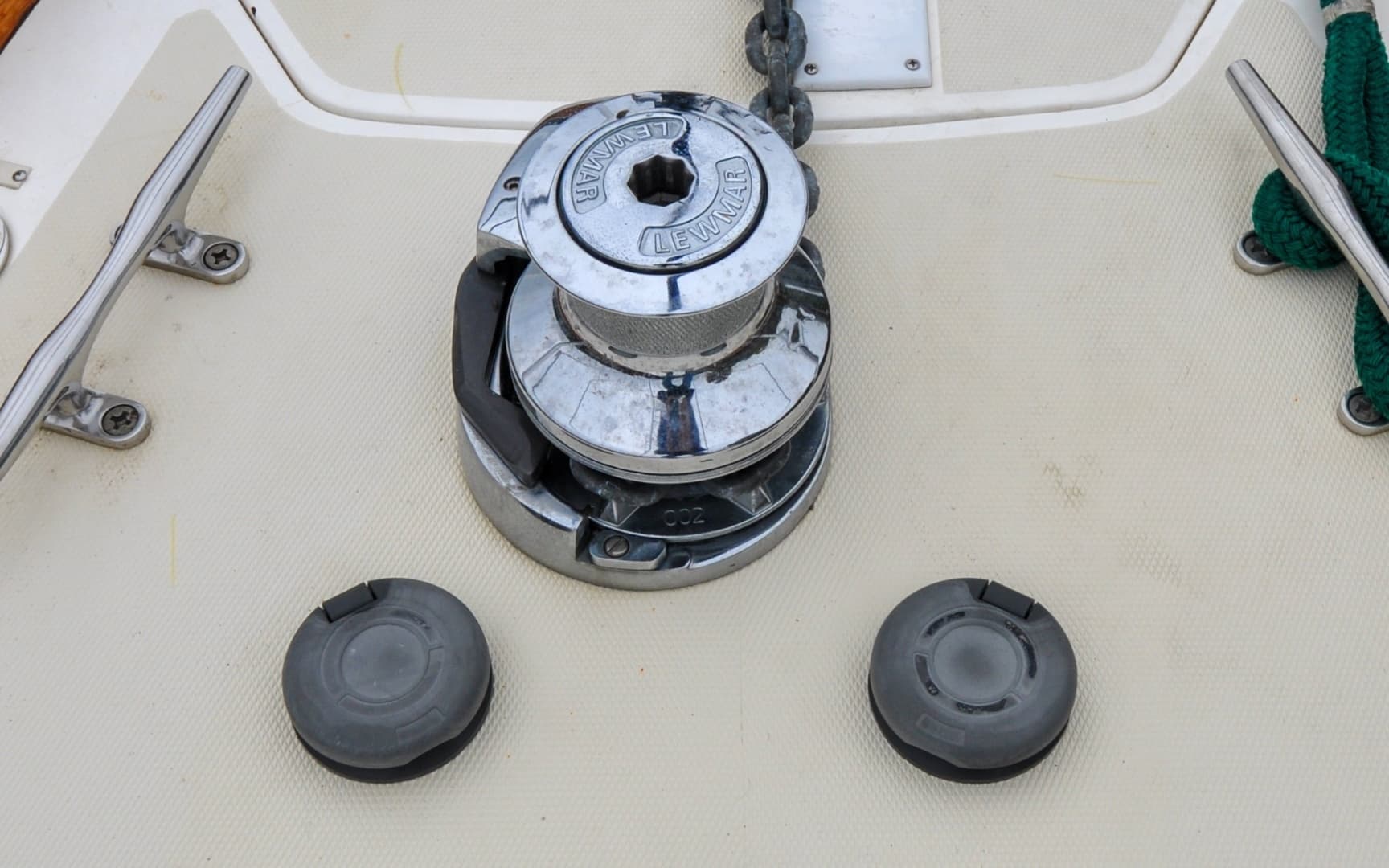 2004 Sabre 426 - Image 37