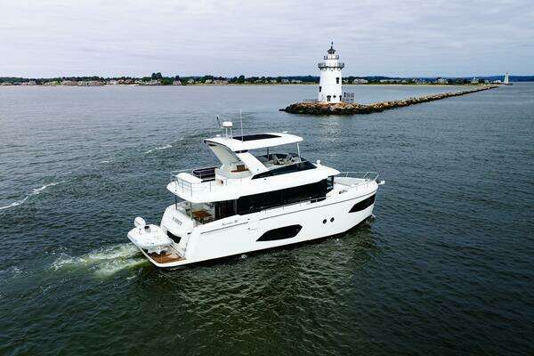 2023 Absolute 52 Navetta - Image 1
