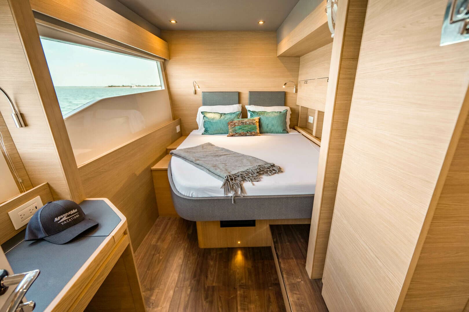 2024 Aquila 54 Yacht - Image 34