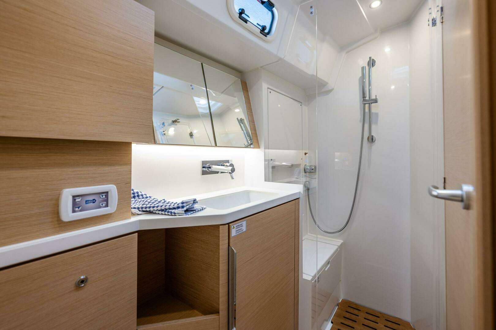 2025 Hanse 460 - Image 23