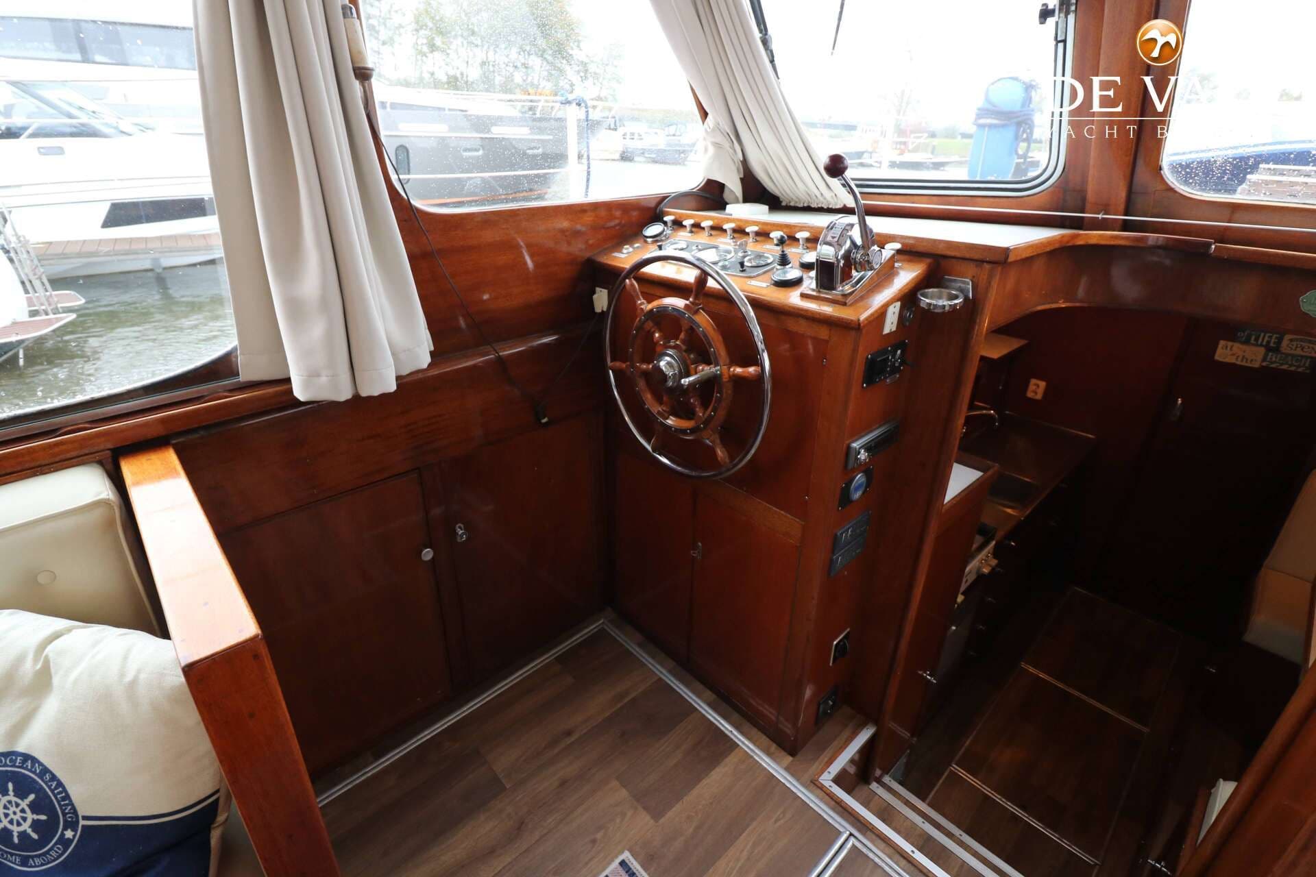 1967 Super Van Craft 14.40 Bakdekker - 14