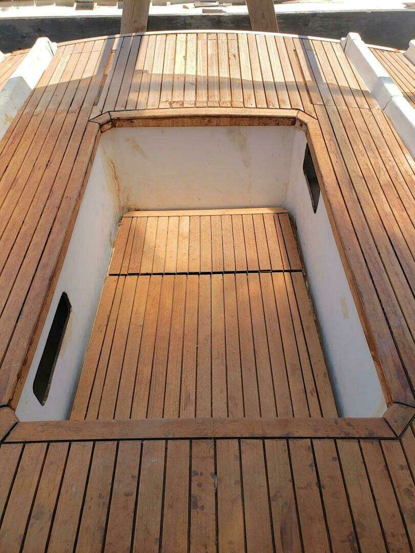 2019 Custom Pilot House Motorsailor - Image 15