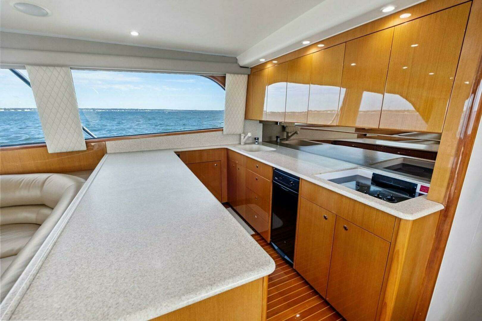 2001 Viking Sportfish - Image 29