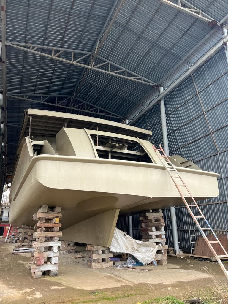 2015 Custom Line 140 EXPLORER TYPE MOTOR YACHT - 52