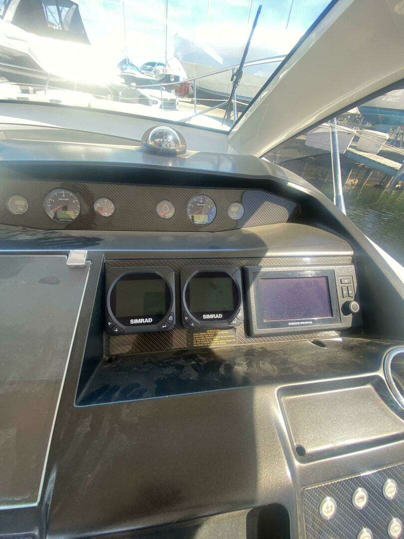 2013 Sunseeker 40 Portofino - Image 19