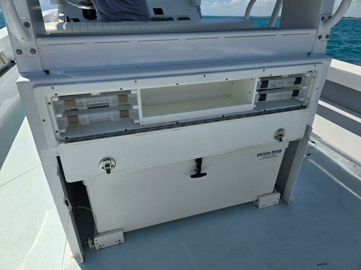 2012 Contender Custom 33 Center Console - Image 21