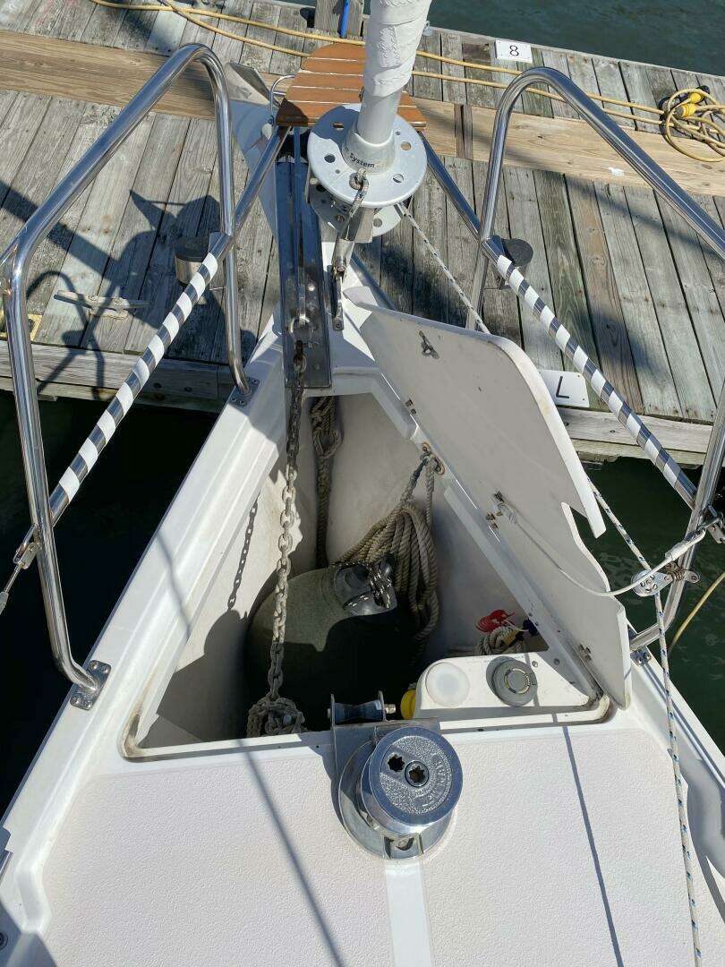 1997 Catalina Morgan 38 - Image 16