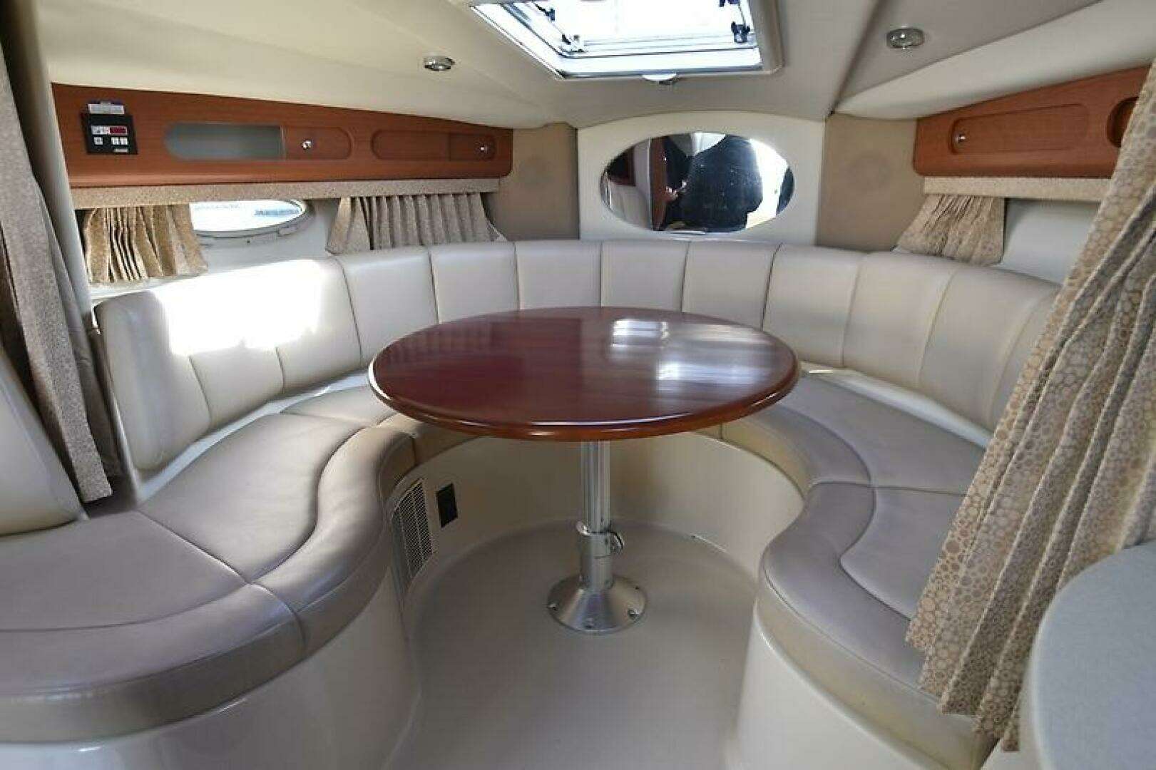 2003 Chaparral Signature 320 - Image 22