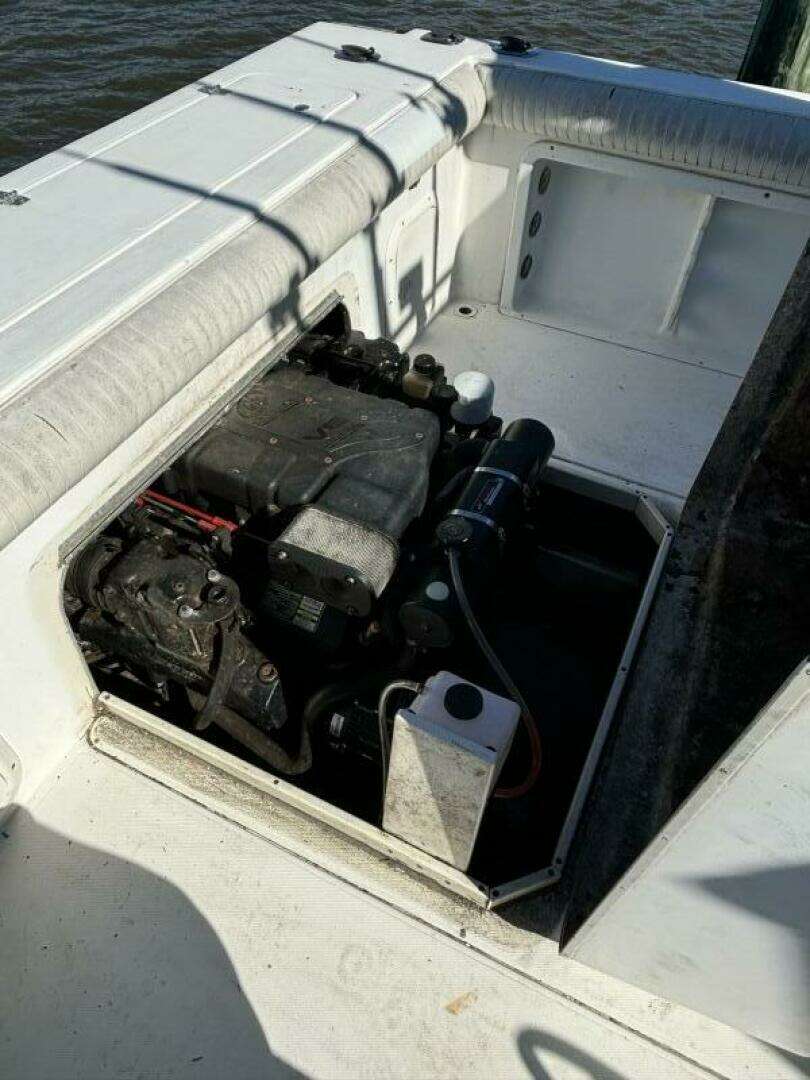 2000 Sport-Craft 272 - Image 12