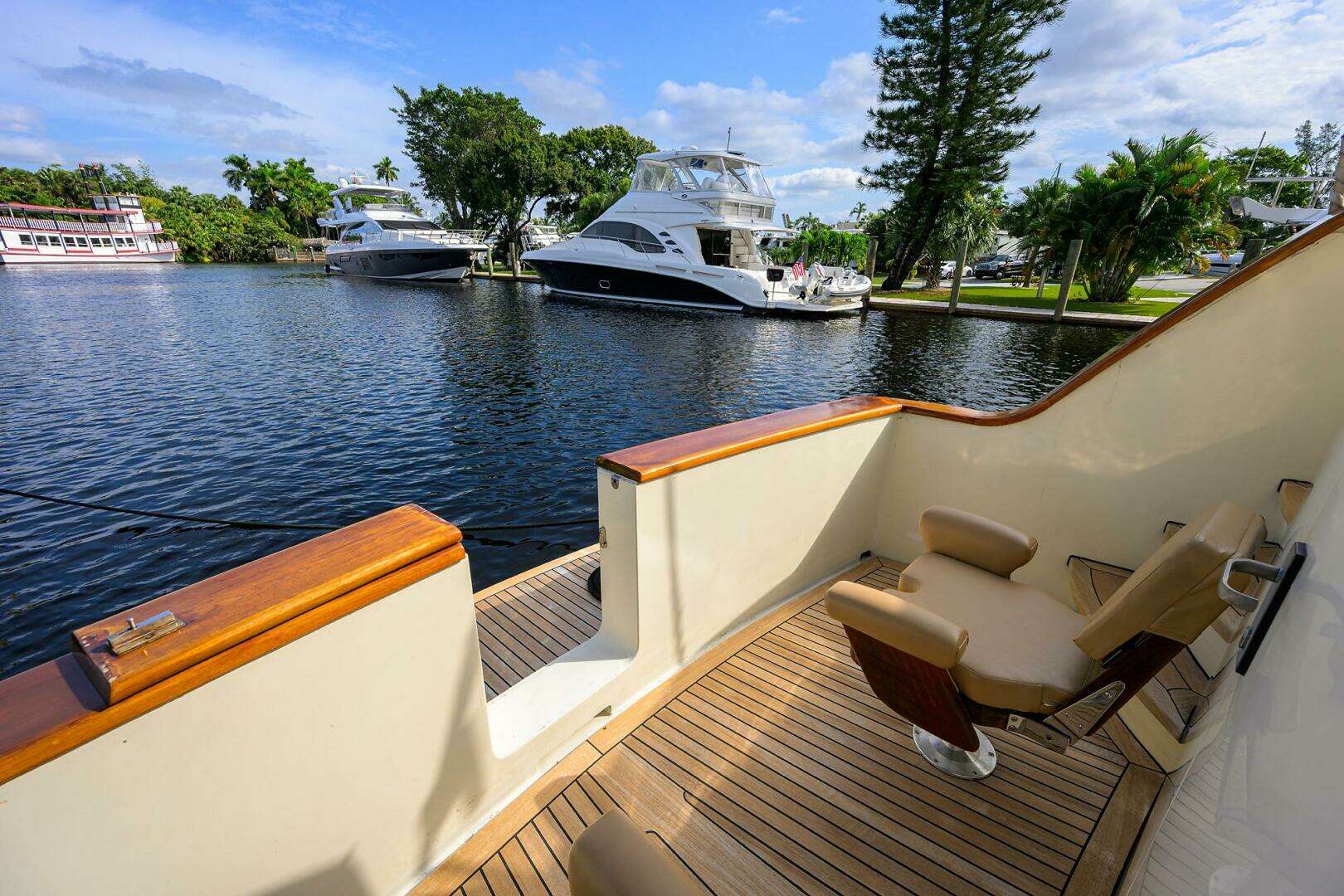 1991 Hatteras 78 Cockpit Motor Yacht - Image 48