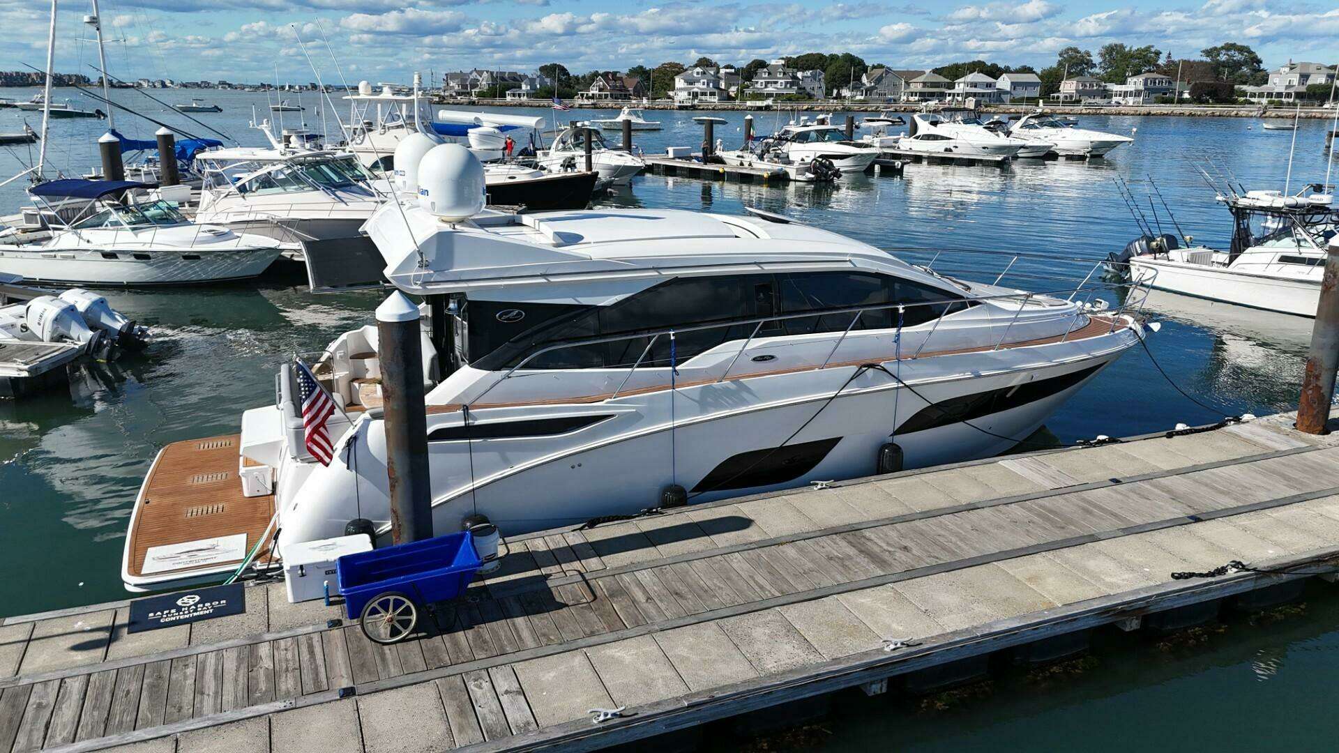 2018 Sea Ray 460 Sundancer - Image 5