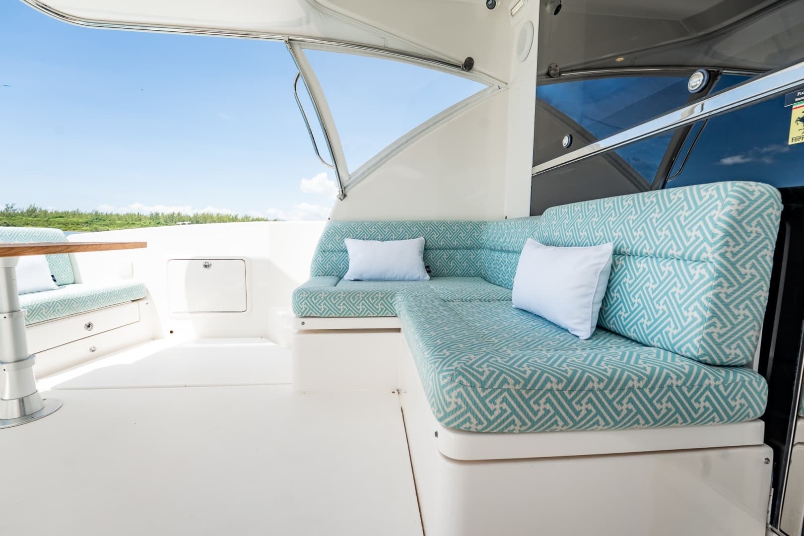 2016 Riviera 5000 Sport Yacht - Image 29