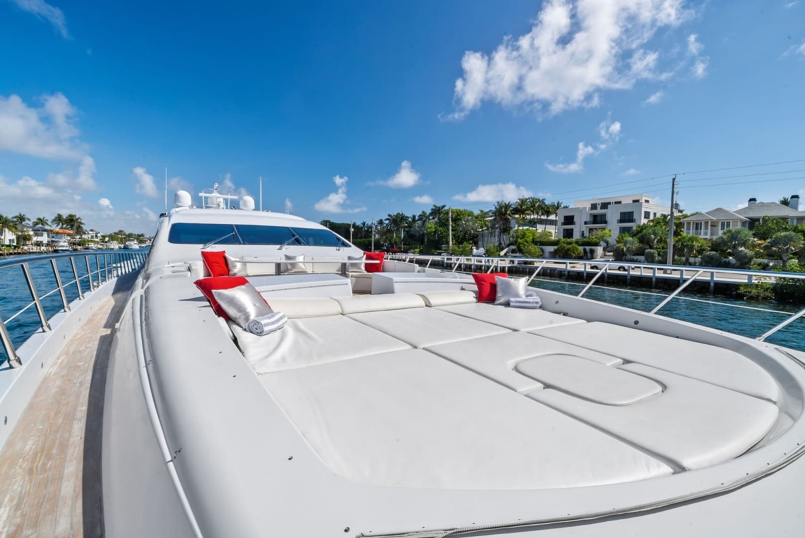 2005 Mangusta 130 - Image 21