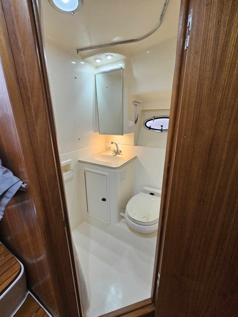 1998 Tiara Yachts 3500 Open - Image 32