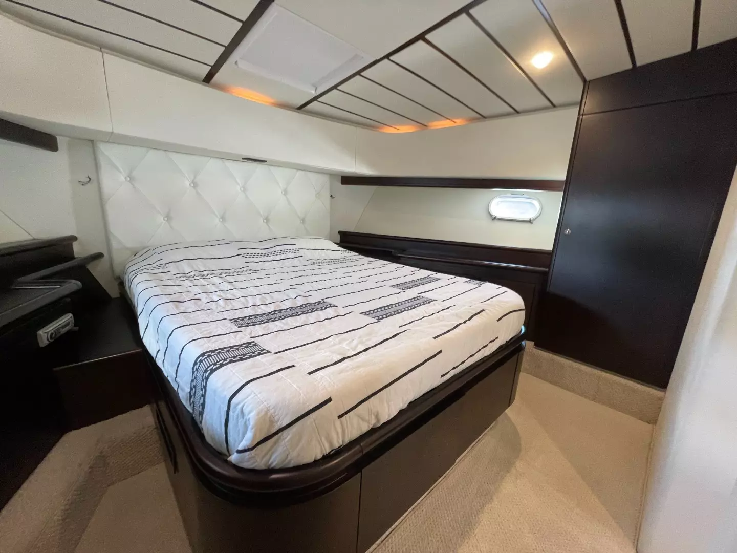 2001 Ferretti Yachts 680 - Image 26