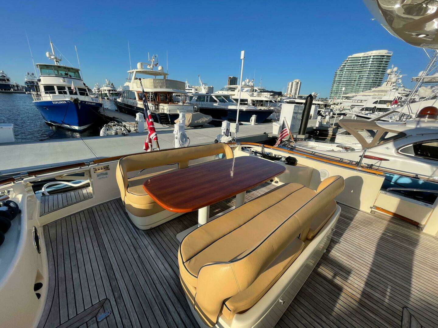 2006 Mochi Craft 74' Dolphin - Image 39