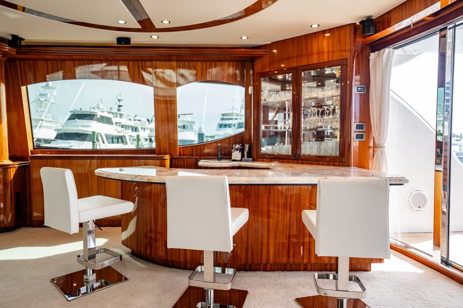 2012 Hatteras — - Image 44