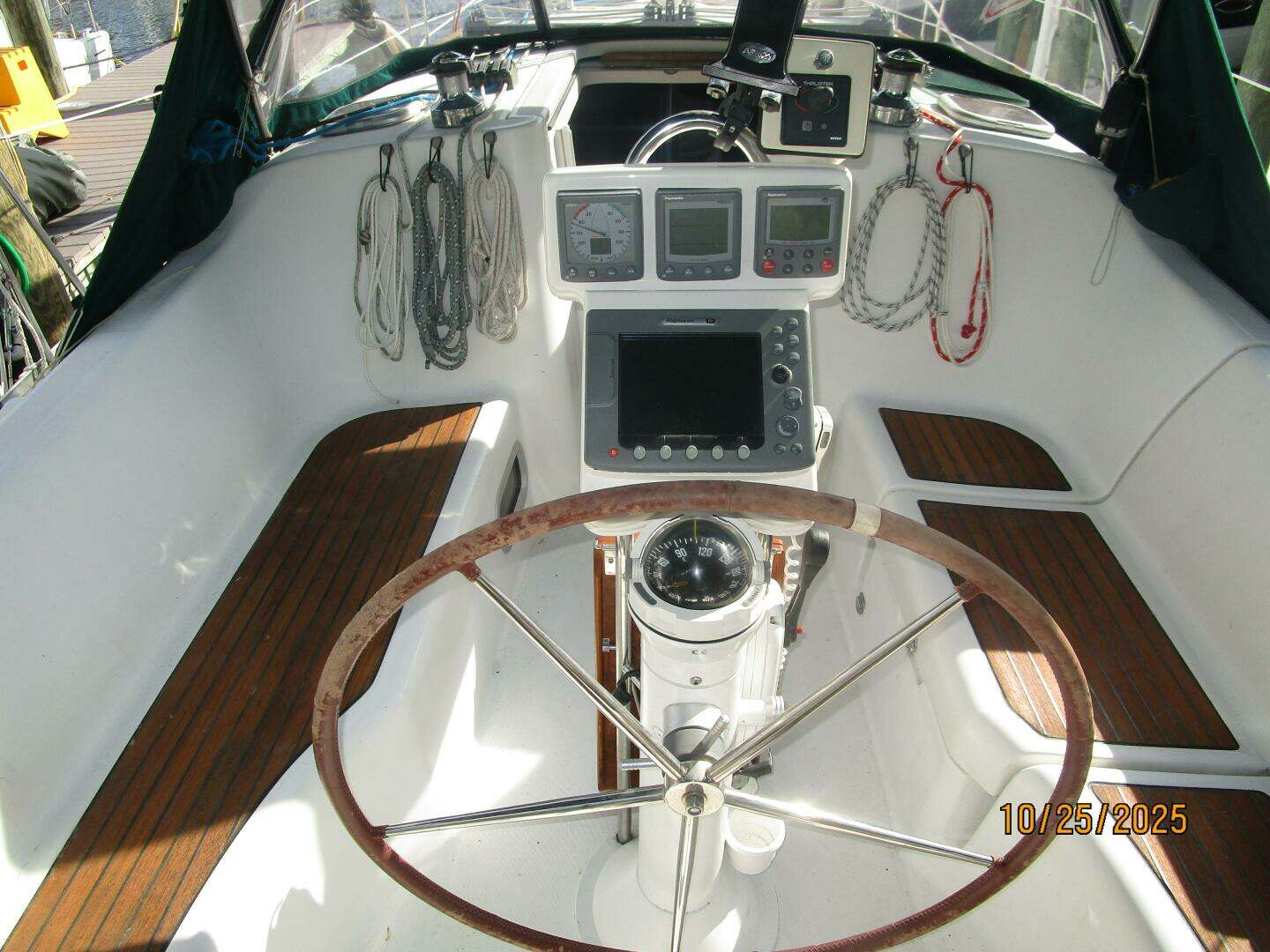2007 Beneteau 373 - Image 40