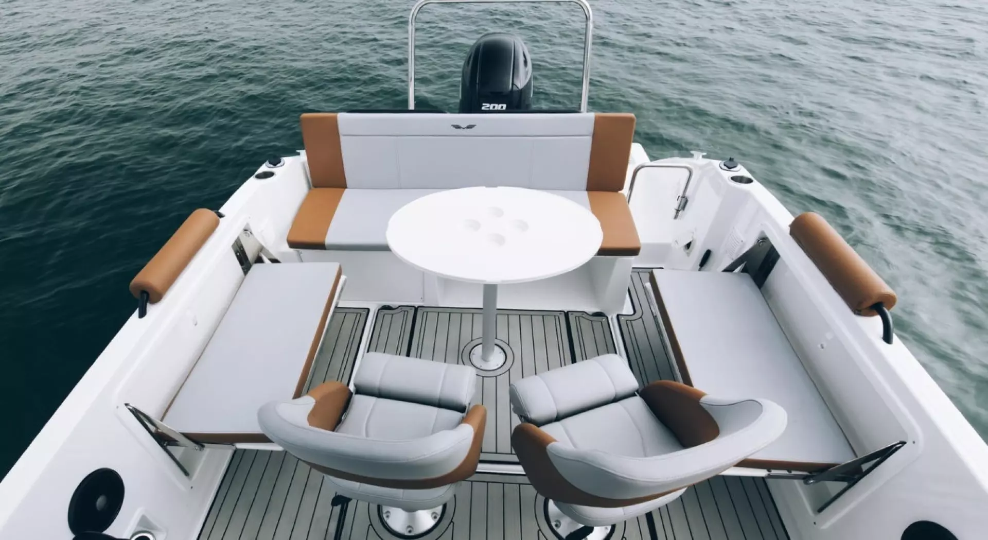 2026 Beneteau Flyer 7 Spacedeck - Image 12