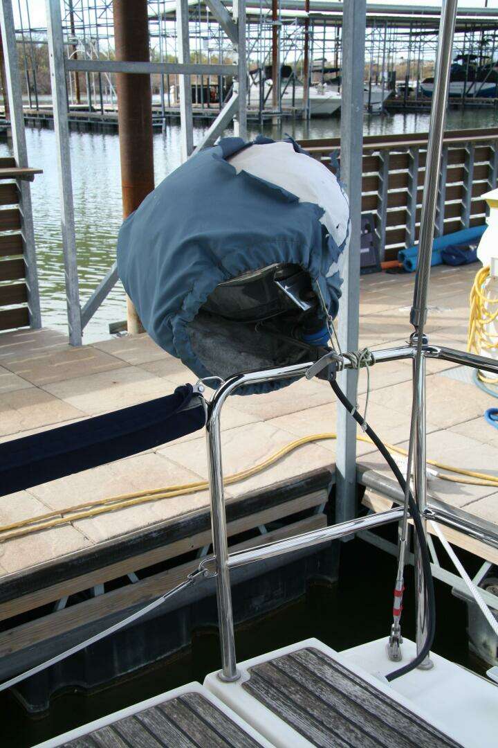 2013 Beneteau Oceanis 41 - Image 68