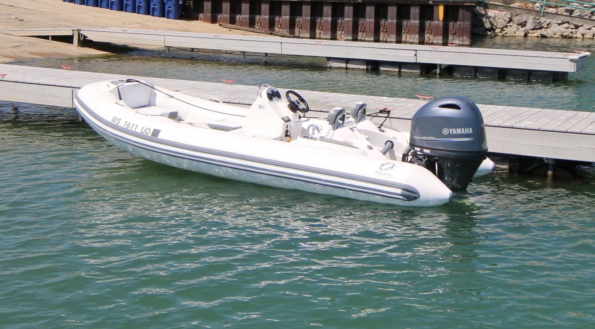 2023 Zodiac Yachtline 490 - Image 4