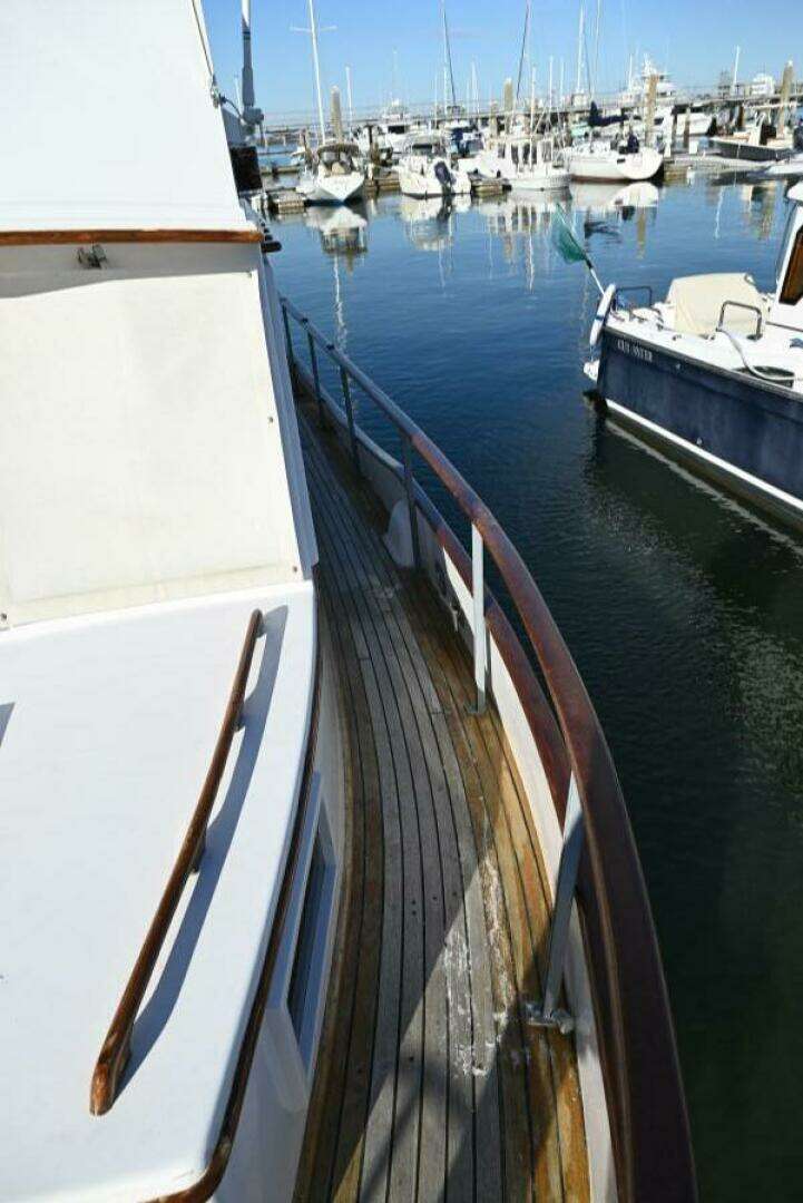 1970 Grand Banks Flybridge Trawler - Image 26