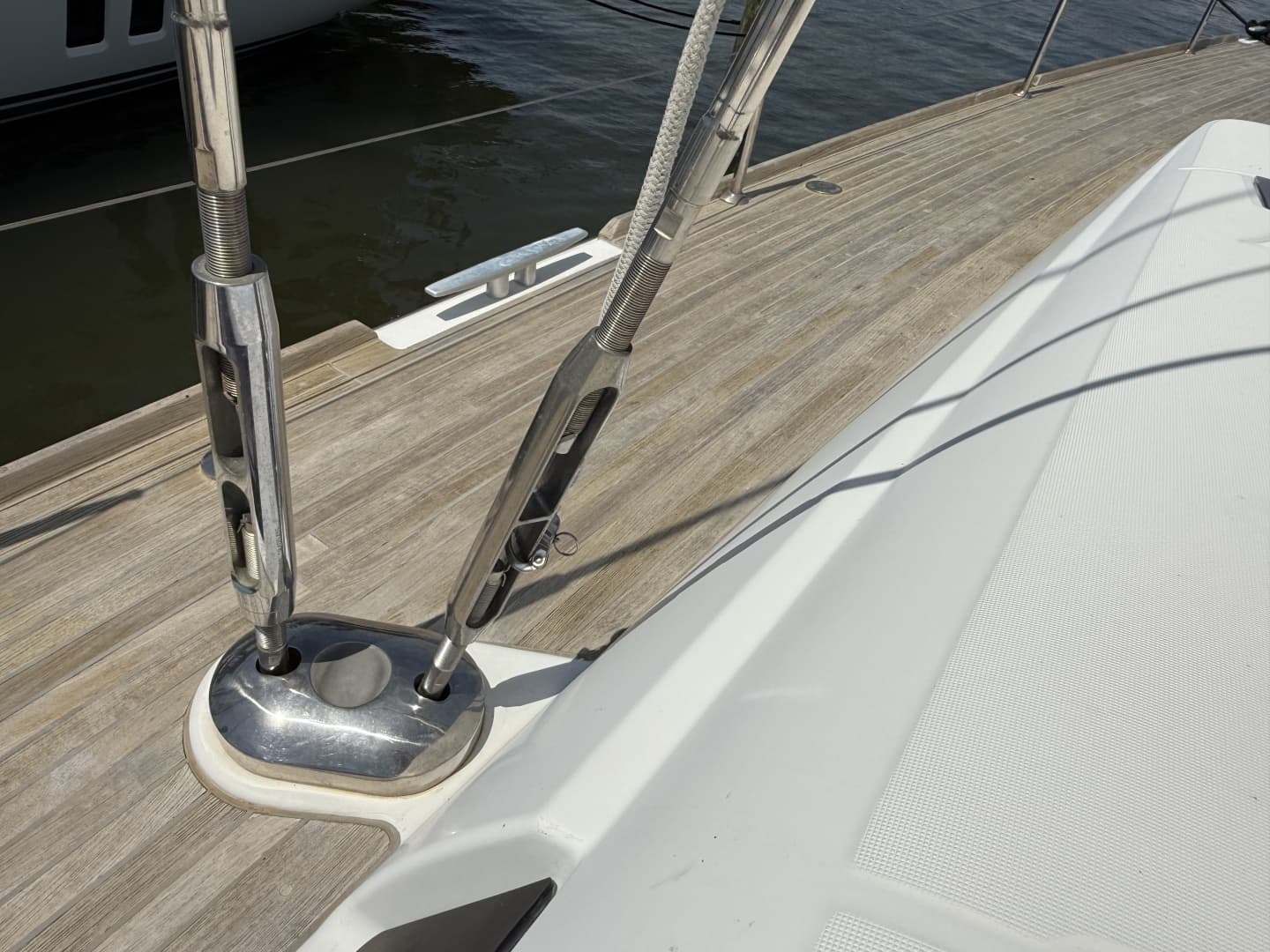 2016 Beneteau Oceanis 60 - Image 34