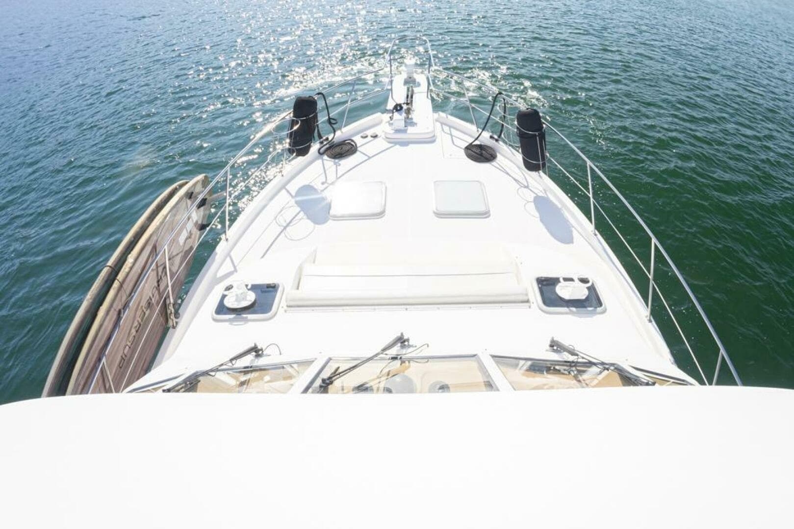 2004 Meridian 490 Pilothouse - Image 7