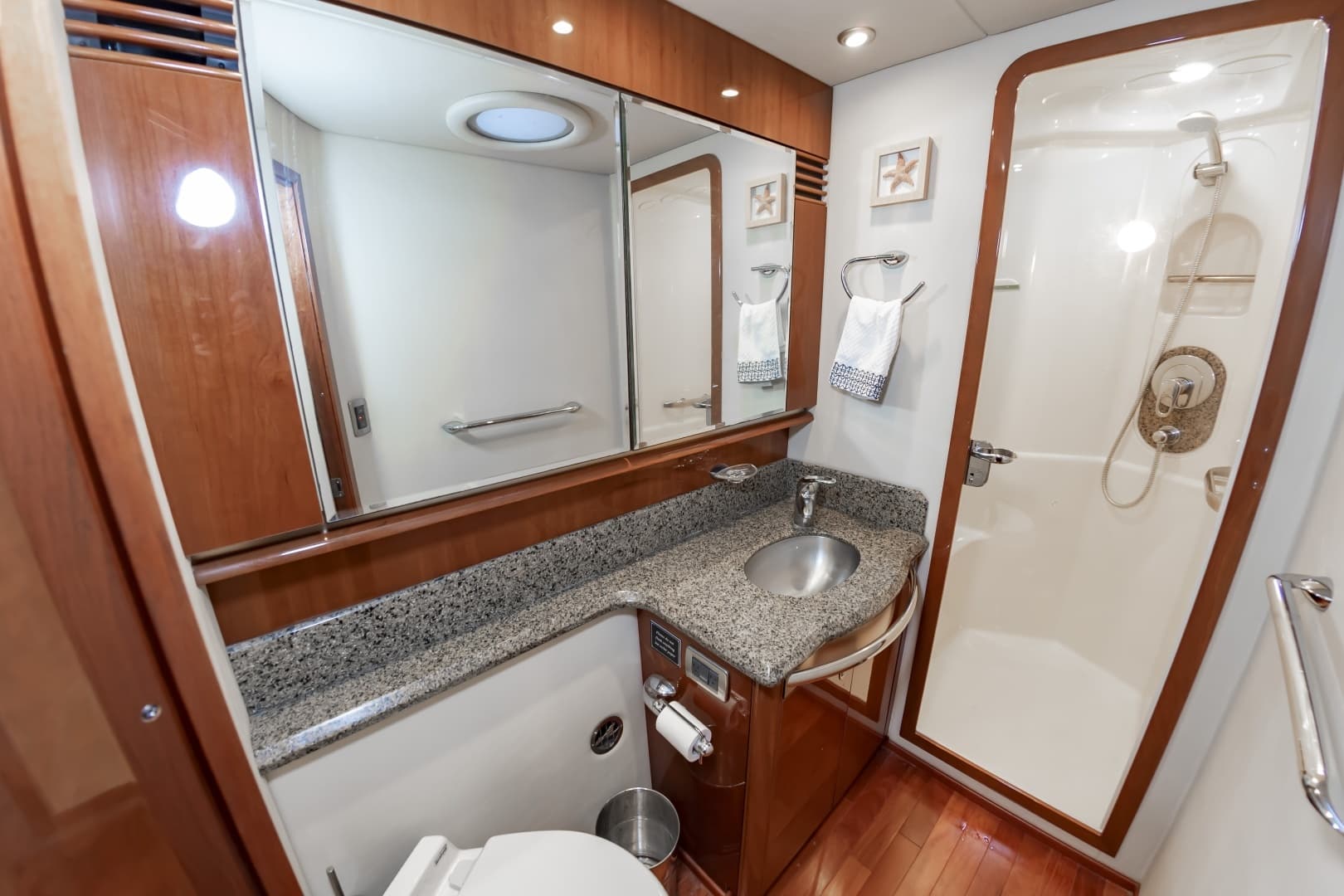 2007 Sea Ray 58 Sedan Bridge - Image 39